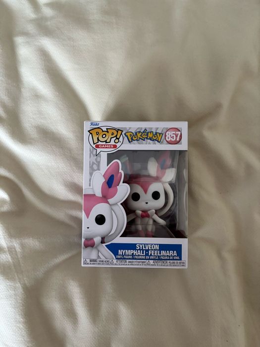Eevee Funko Pop64575305778818122