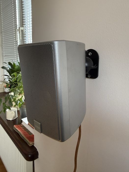 Kino domowe amplituner Pioneer + nagłośnienie Canton sub + 5 głośników