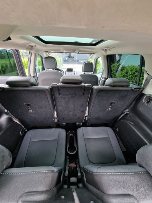 Opel zafira c 2013 2.0 diesel 165km 7 os hak