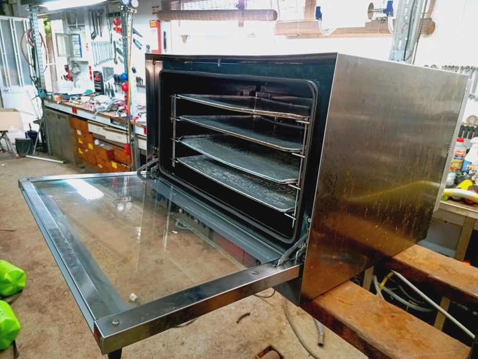 Forno unox a gás com vapor