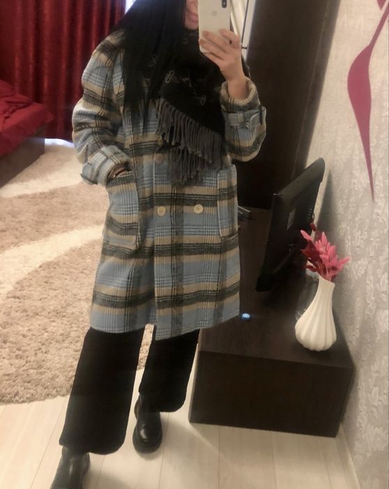 Продам стильне пальто