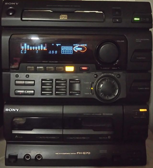 Sony HCD-H701: основний блок від музичного центру Sony FH-G70