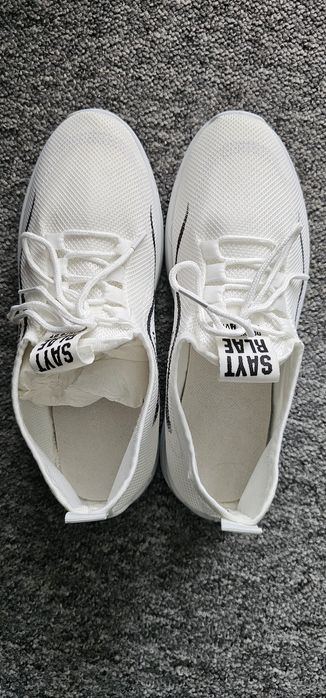 Unisex. NOWE chińskie buty sportowe 26 cm