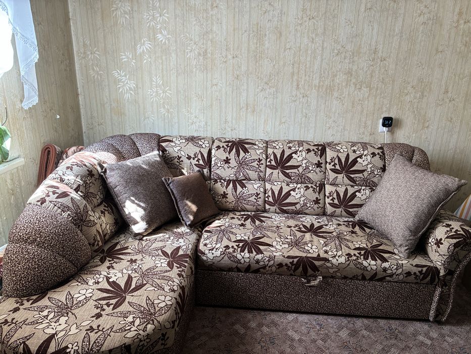 Kanapa, rogówka z funkcją spania