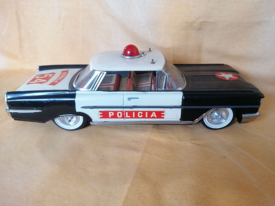 Carro de Patrulha Oldsmobile