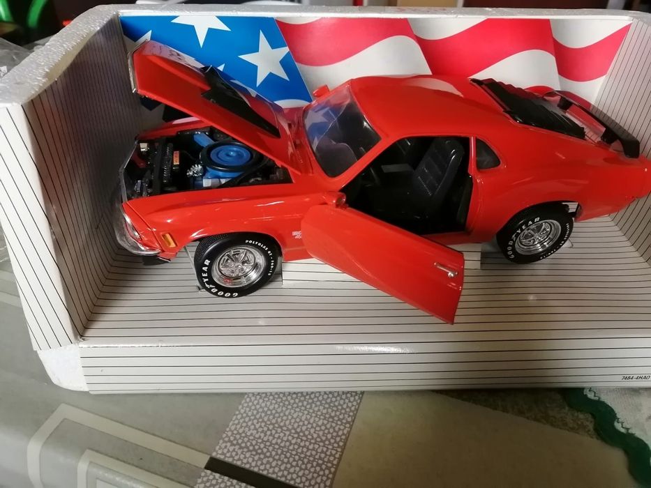 Miniatura Ford Mustang