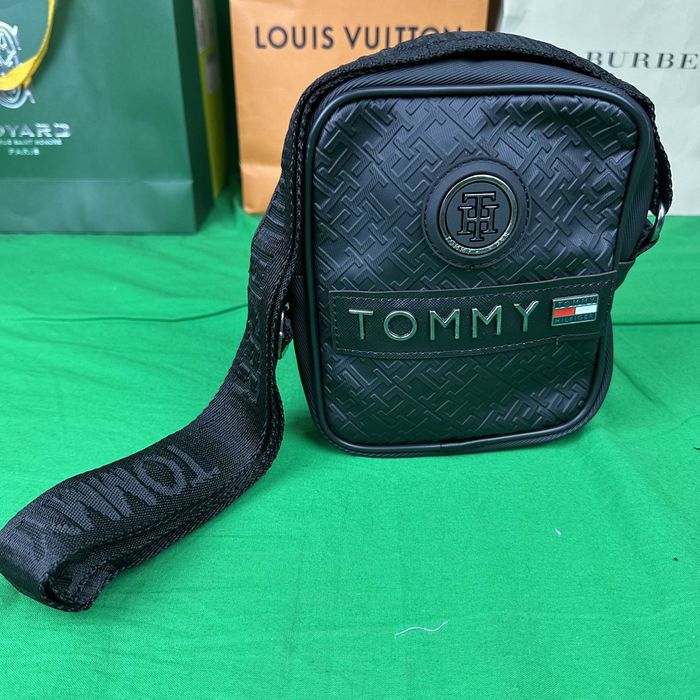 Torebka Listonoszka Torba plecaczek nerka Tommy Hilfiger