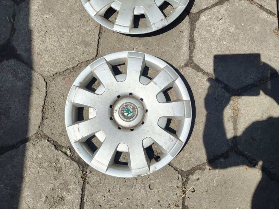 kołpaki 16tki SKODA 3SZT i inne 70zl
