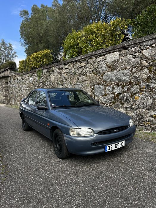 Ford Escort 1.3 bem estimado e econômico