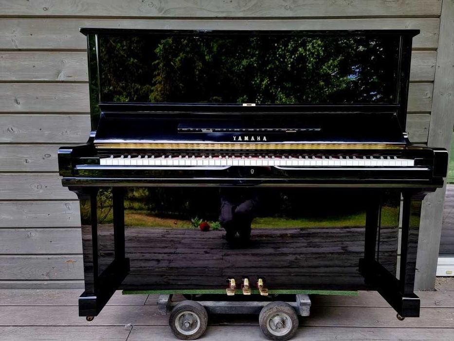Pianino YAMAHA U3 131cm 1978r CZARNY POŁYSK