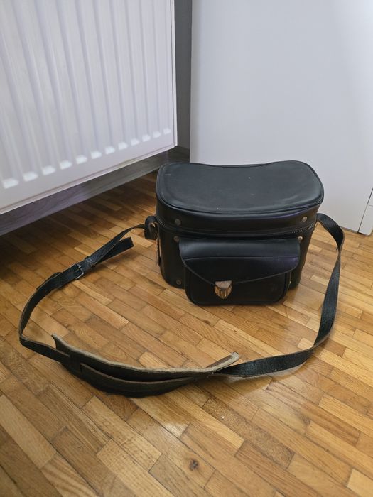 Aparat Zenit EM obiektyw Helios-44M 2/58 z pokrowcem etui i torba