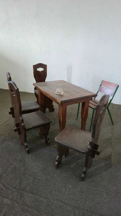 Для кафе, тераси крісла, столи, двері, барні стільці, ставні