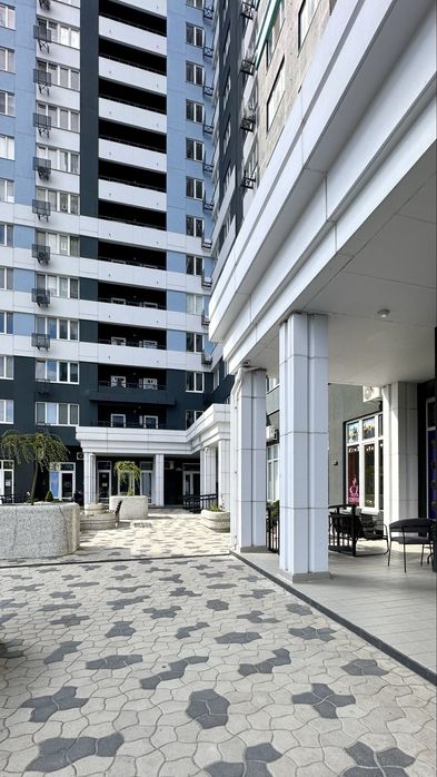 2-кімнатна з сучасним ремонтом в ЖК Sky City