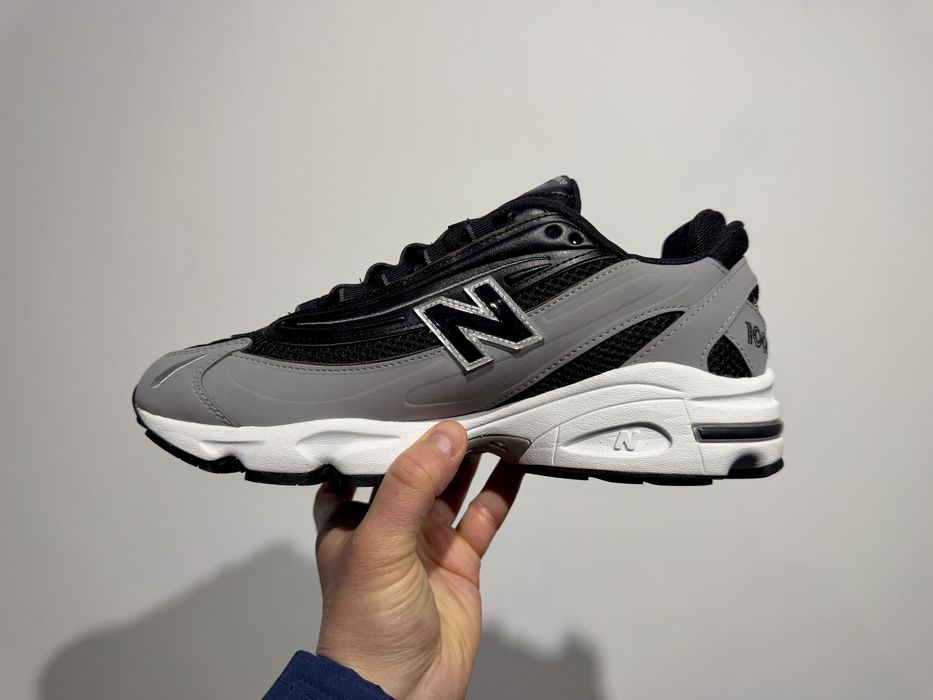 Кросівки чоловічі New Balance 1000 M1000A оригінал