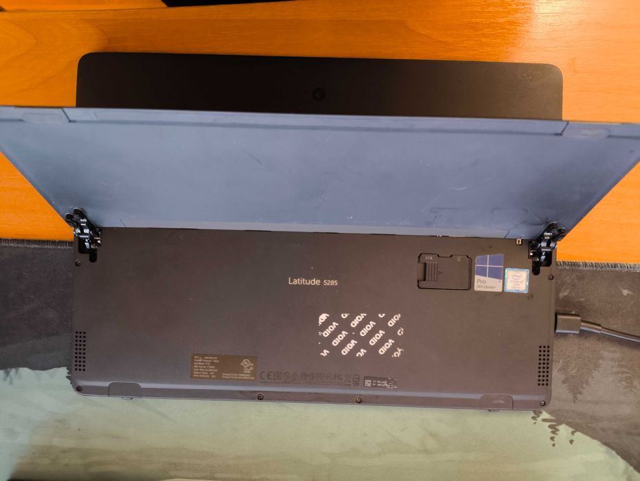 Планшет Dell Latitude 5285, 12.3", i7-7600U, оперативка 16Gb