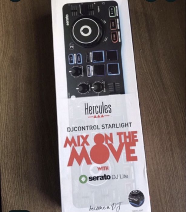 Vendo a minha mesa de DJ em ótimo estado.