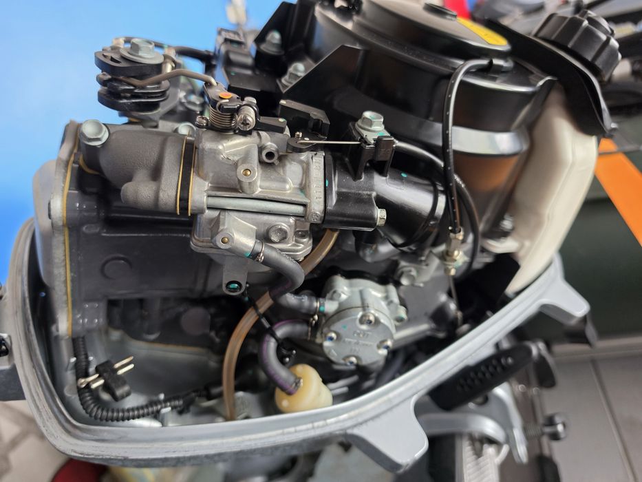 Silnik zaburtowy Honda BF6A krótka stopa, bardzo dobry stan