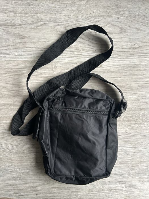 Bolsa Tiracolo Preta