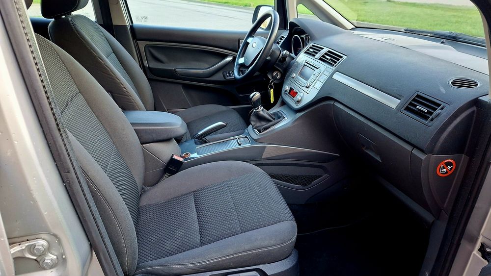 Ford C-Max Benzyna Titanium