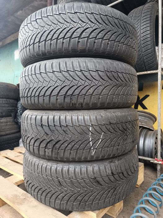 215/60 R16 Nexen