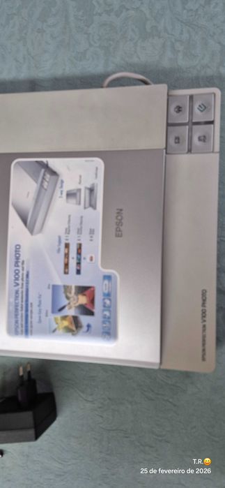 Digitalizador plano para fotografias EPSON PERFECTION V100 PHOTO