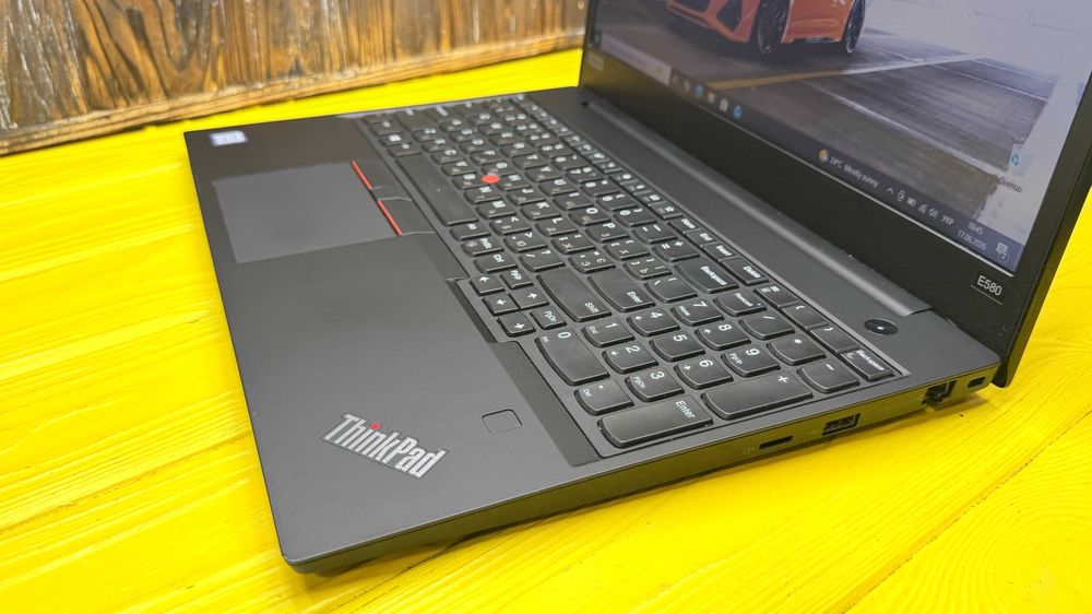 Зручний Ноутбук Для Роботи і Навчання Lenovo Thinkpad E580 /Core i5-7200u/ГАРАНТІЯ