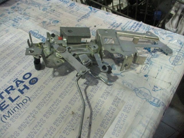 Fechadura / fecho porta lateral esquerda CITROËN Berlingo Van (B9)
