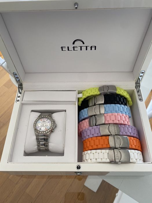 Relógio Eletta c/ caixa e 8 braceletes