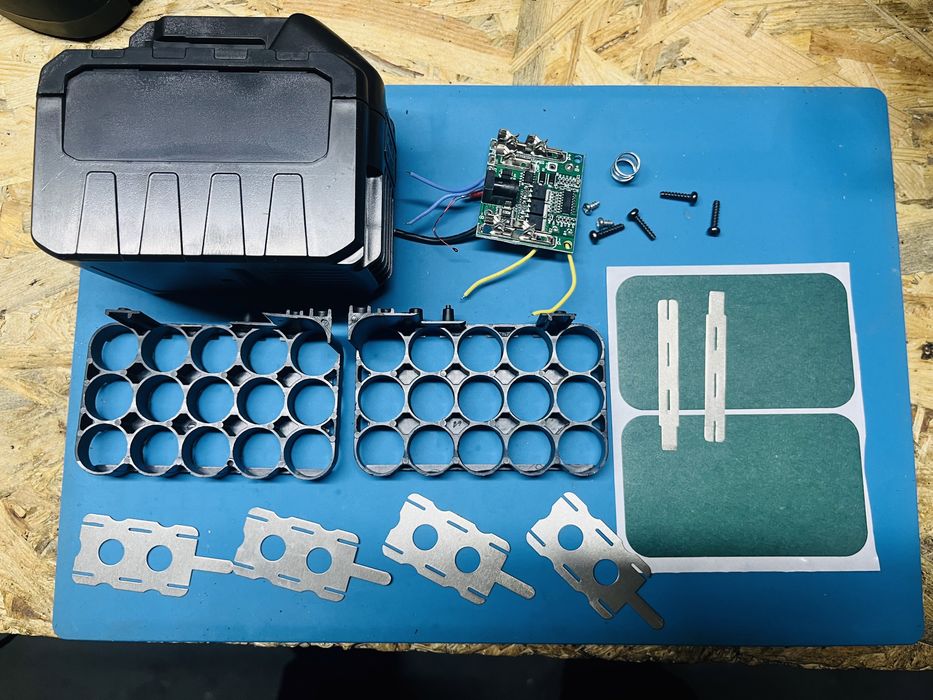 Корпус Makita 5s3p. Для збірки з 15 єлементів 18650