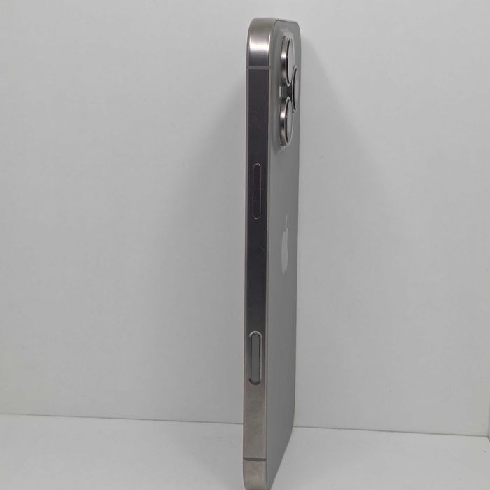 iPhone 16 Pro Max 256GB – Como Novo | Garantia | Financiamento