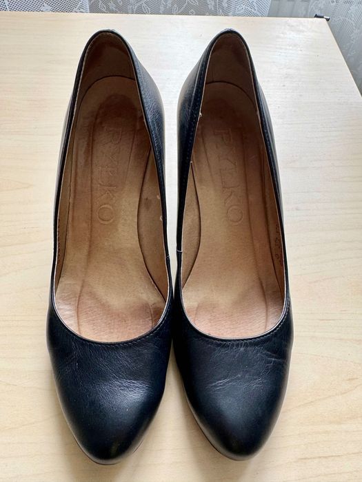 Buty Ryłko na koturnie