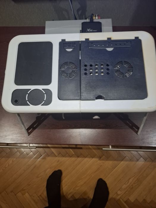 Продам компьютерный столик