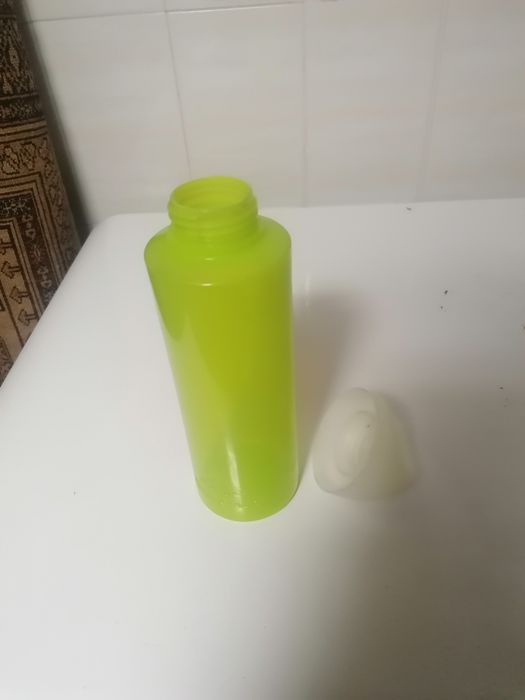 Garrafa de água 750 ml