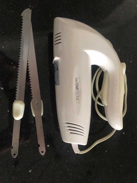 Кухонний електроніж Electric Knife EM 3062 білий