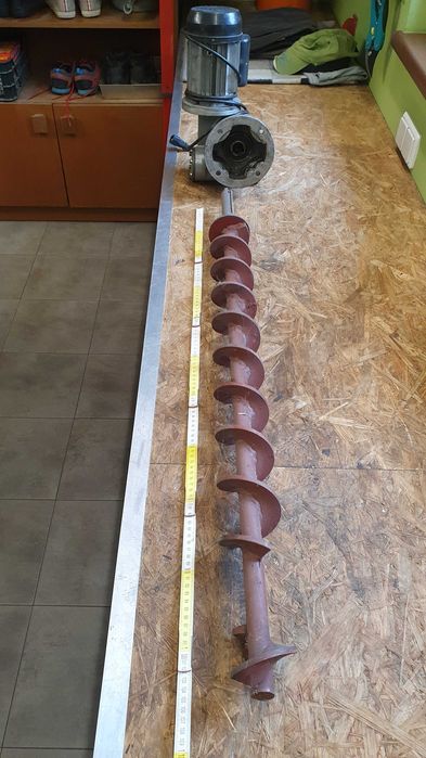 Podajnik, silnik, motoreduktor, ślimak do pieca