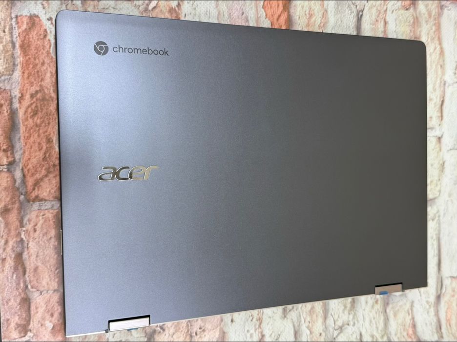 New Acer Chromebook Spin 714 i5-1235U / 8GB RAM / 256GB NVMe