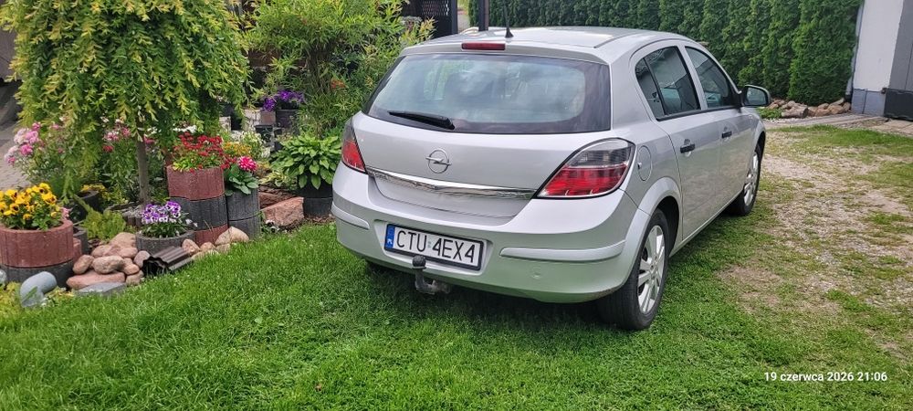 Opel Astra 1,4 Hatchback Benzyna +LPG