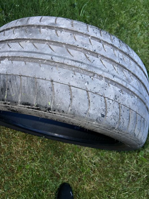 Opony letnie uzywane 295/35 r 21 Dunlop 4 sztuki
