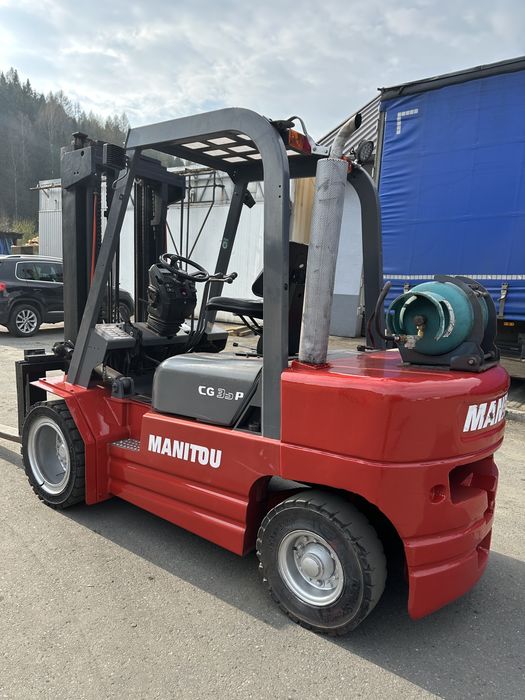 Wozek widlowy manitou 35g 2009 r