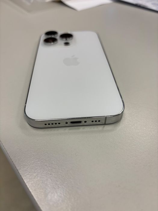 Vendo iphone 14 pro 128GB branco