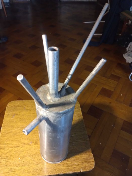 Дистиллятор ( змеевик ) , нержавейка .