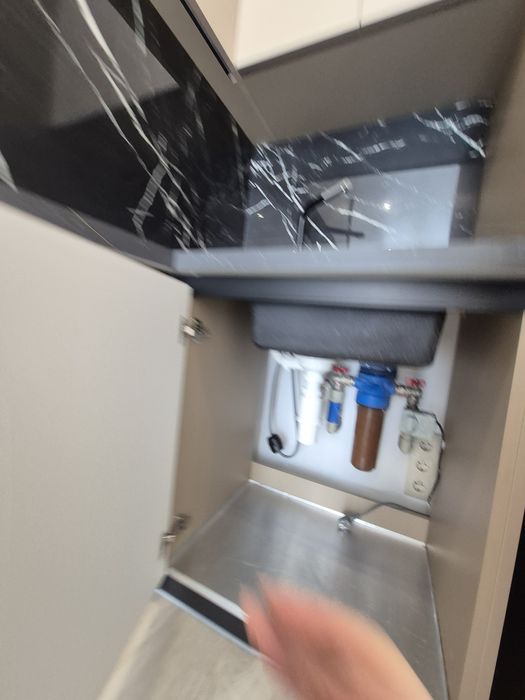 Продам квартиру з дизайнерських ремонтом