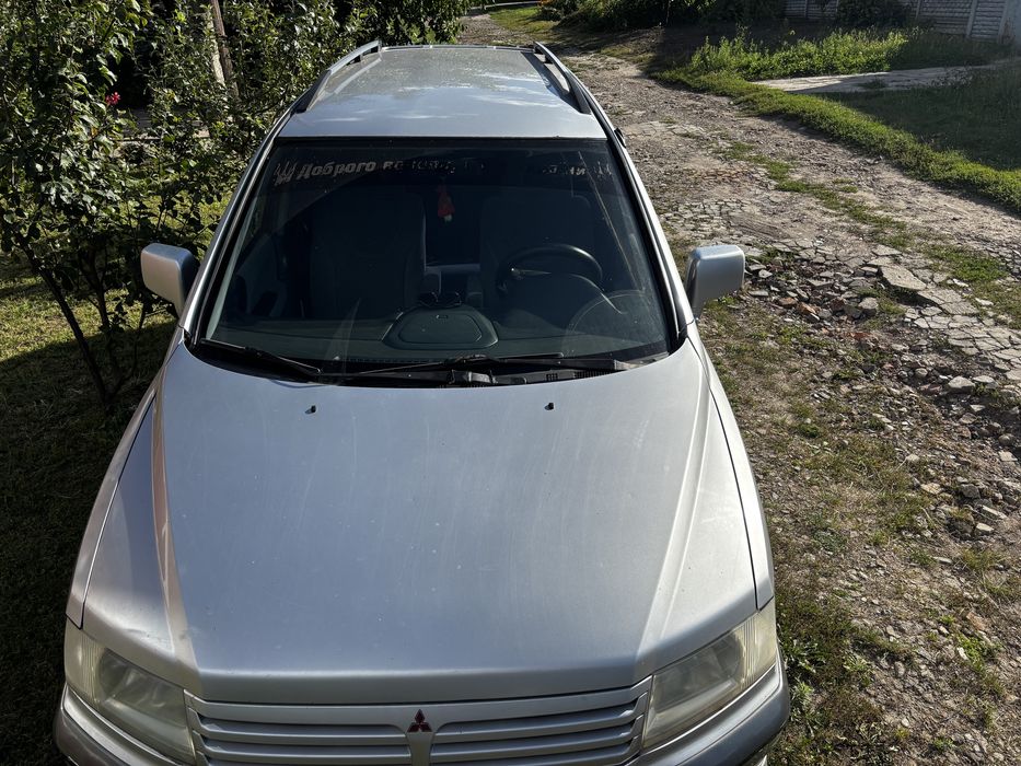 Mitsubishi Space Wagon