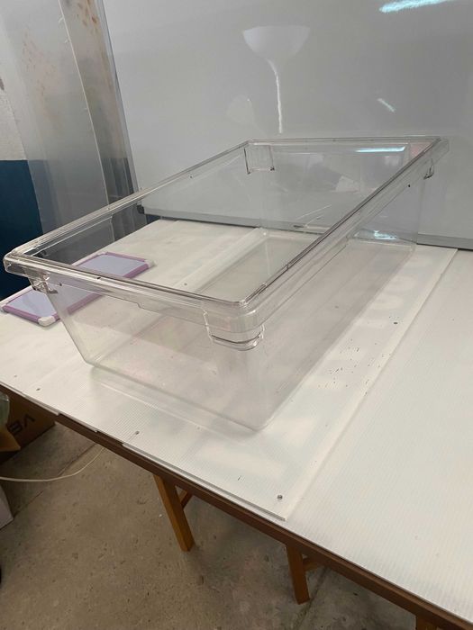 Caixa de armazenamento Cambro nova