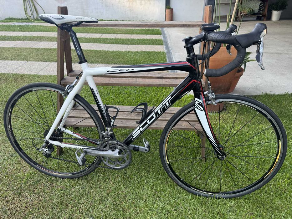 Bicicleta de estrada Scott CR1 Comp (carbono)