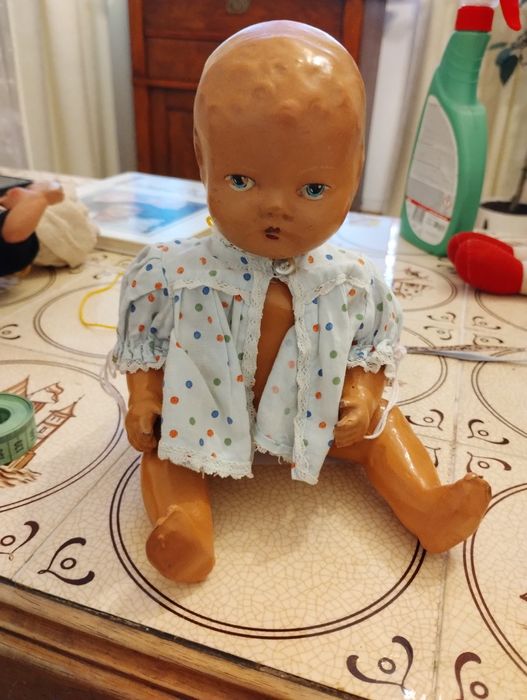 Stara lalka, kompozyt, bobas.