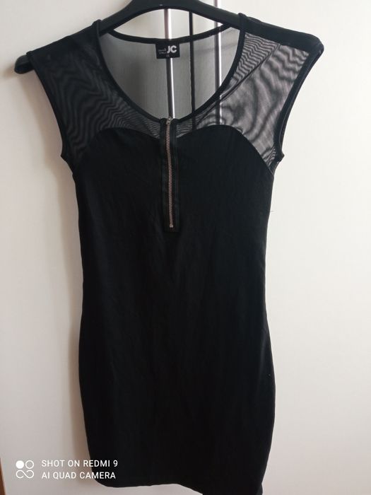 Śliczna sukienka Jeans & Clothes