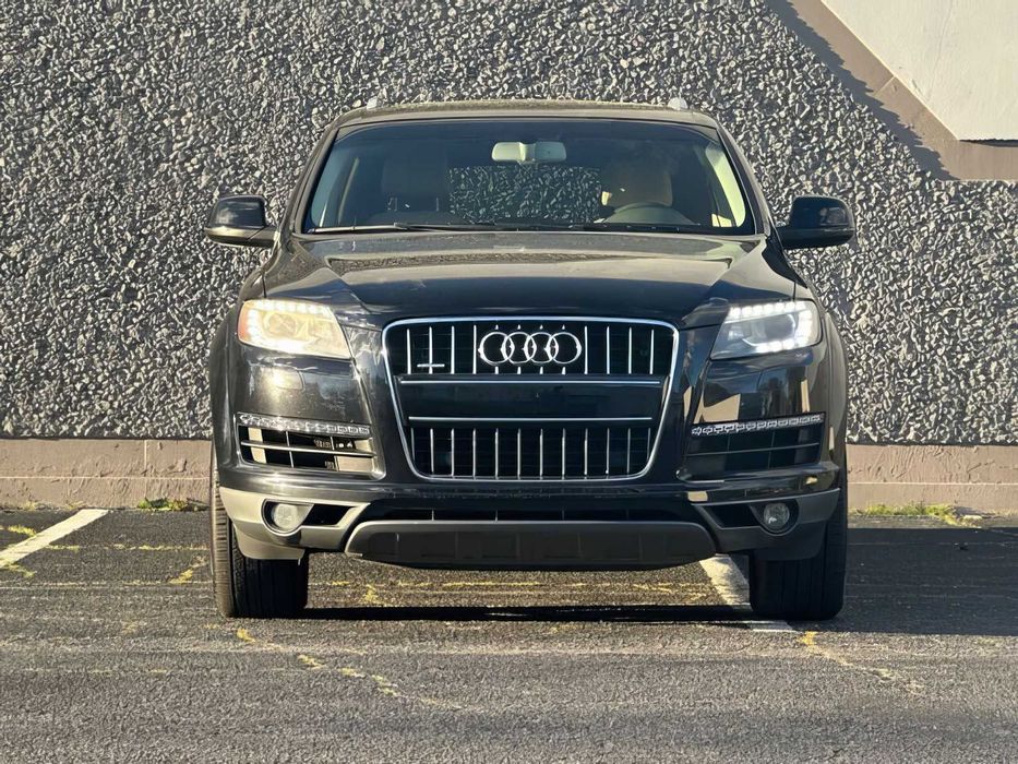 Audi Q7      2014
