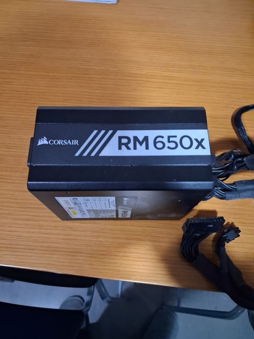 Fonte de alimentacao corsair 650w