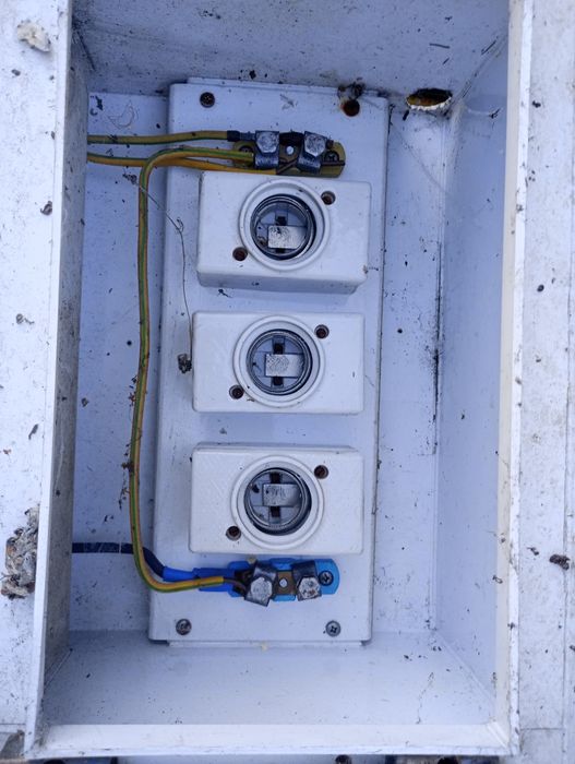 Skrzynka elektryczna JAKMET